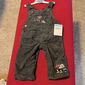 NWT- OshKoshB’gosh corduroy overalls size 6 mths. $15